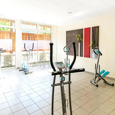 Well-kept In A Mountain Village Saint-Mamet